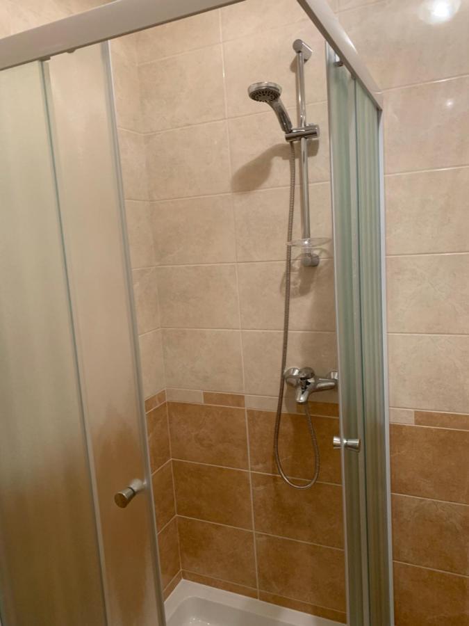 Vinarija Zlatar Hotel Екстериор снимка