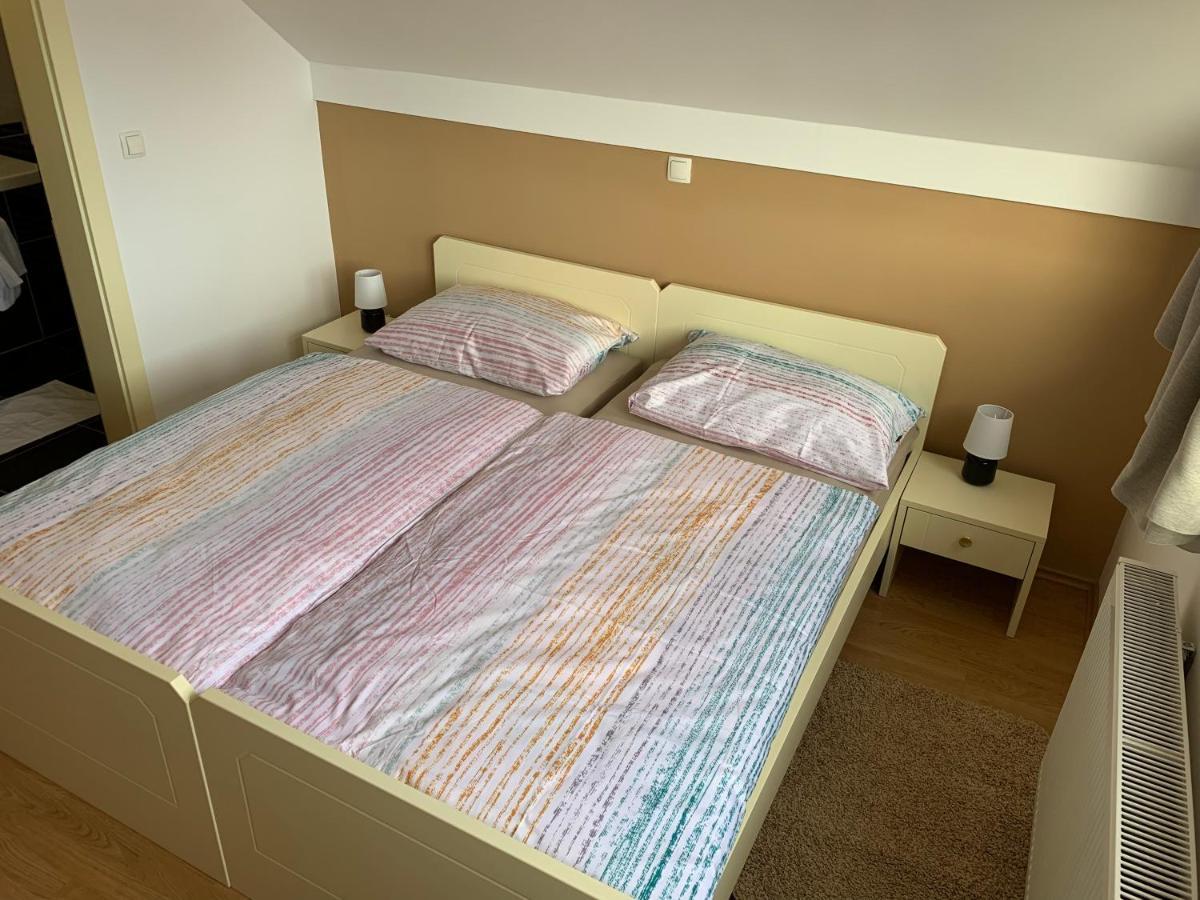 Vinarija Zlatar Hotel Екстериор снимка