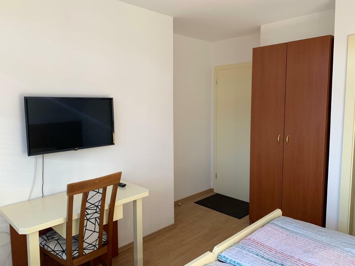 Vinarija Zlatar Hotel Екстериор снимка