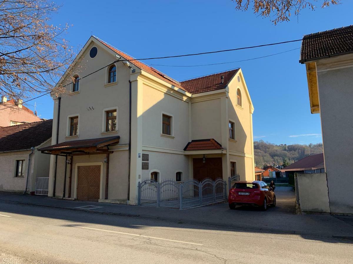 Vinarija Zlatar Hotel Екстериор снимка