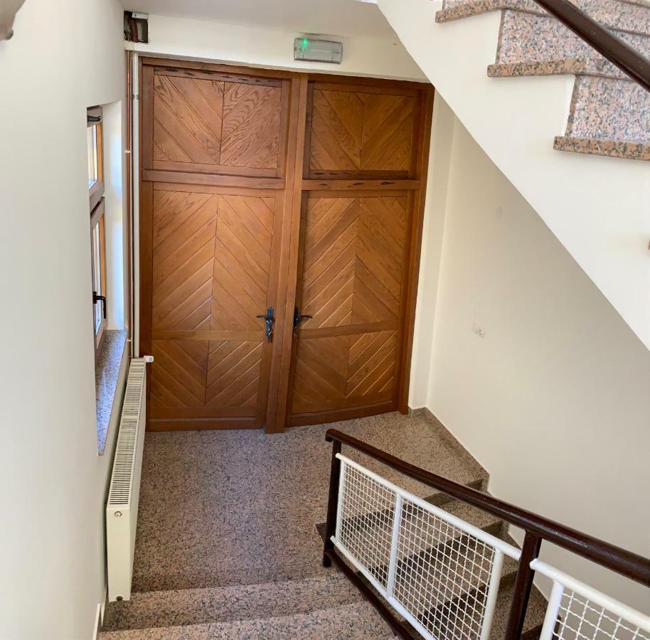 Vinarija Zlatar Hotel Екстериор снимка