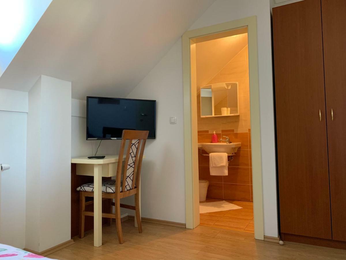 Vinarija Zlatar Hotel Екстериор снимка