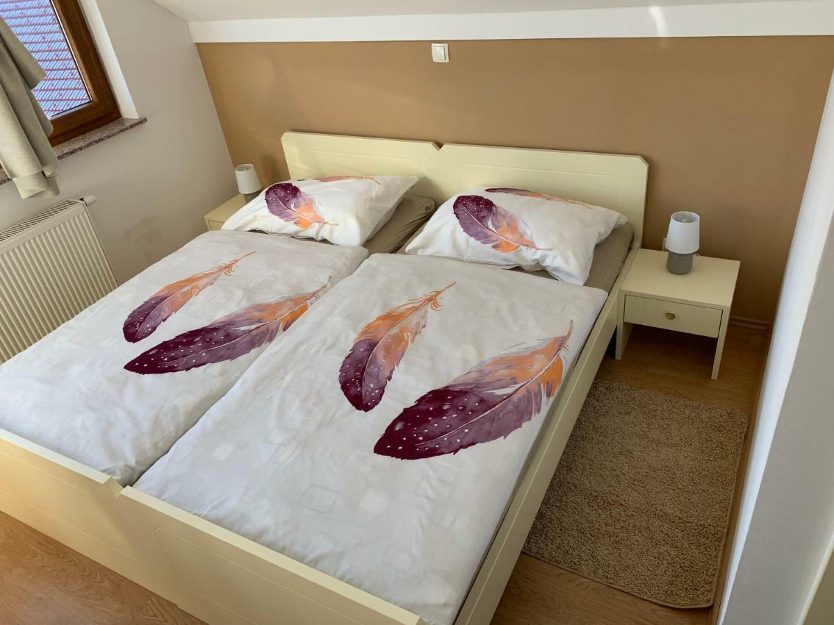 Vinarija Zlatar Hotel Екстериор снимка